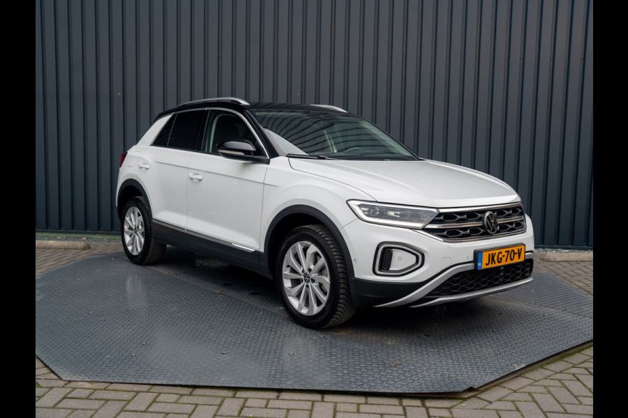 Volkswagen T-Roc 1.5 TSI 150Pk DSG Style | Trekhaak afnb. | IQ Light | Allseason banden | Prijs Rijklaar!!