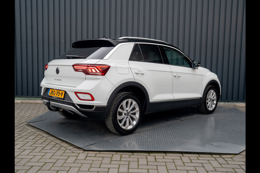 Volkswagen T-Roc 1.5 TSI 150Pk DSG Style | Trekhaak afnb. | IQ Light | Allseason banden | Prijs Rijklaar!!