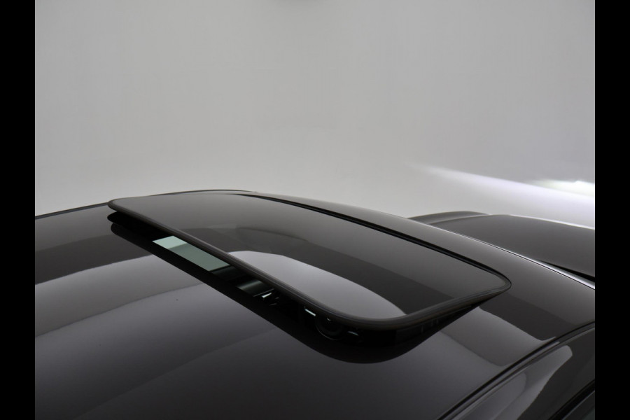 Volvo S90 2.0 T8 390 PK HYBRID AWD R-DESIGN POLESTAR BOWERS & WILKINS | SCHUIFDAK | TREKHAAK | LUCHTVERING | 360 CAMERA | 20 INCH