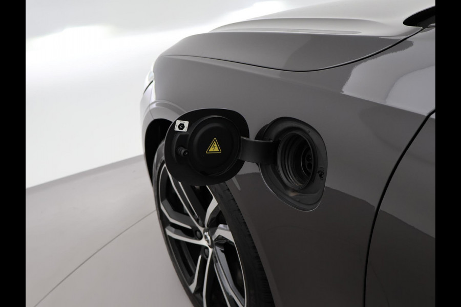 Volvo S90 2.0 T8 390 PK HYBRID AWD R-DESIGN POLESTAR BOWERS & WILKINS | SCHUIFDAK | TREKHAAK | LUCHTVERING | 360 CAMERA | 20 INCH
