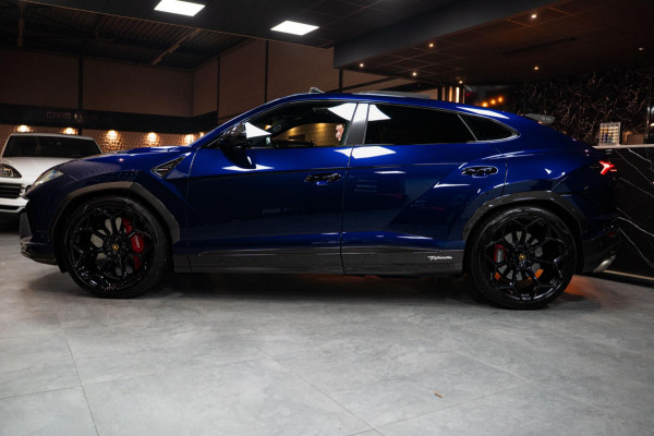 Lamborghini Urus Performante FULLCARBON|AKRA|B&O|PANO