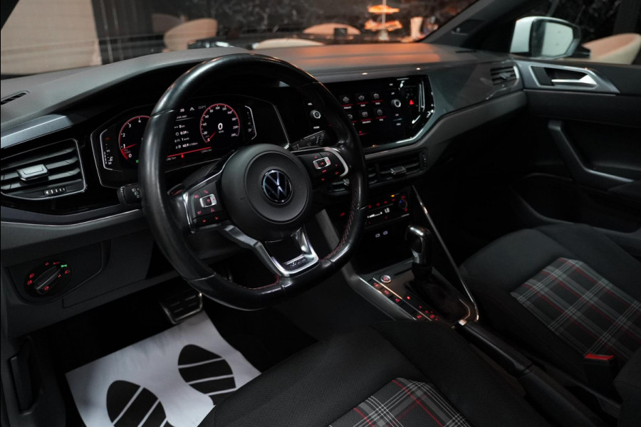 Volkswagen Polo 2.0 TSI GTI|AUT|CLIMATRONIC|MULTIMEDIA