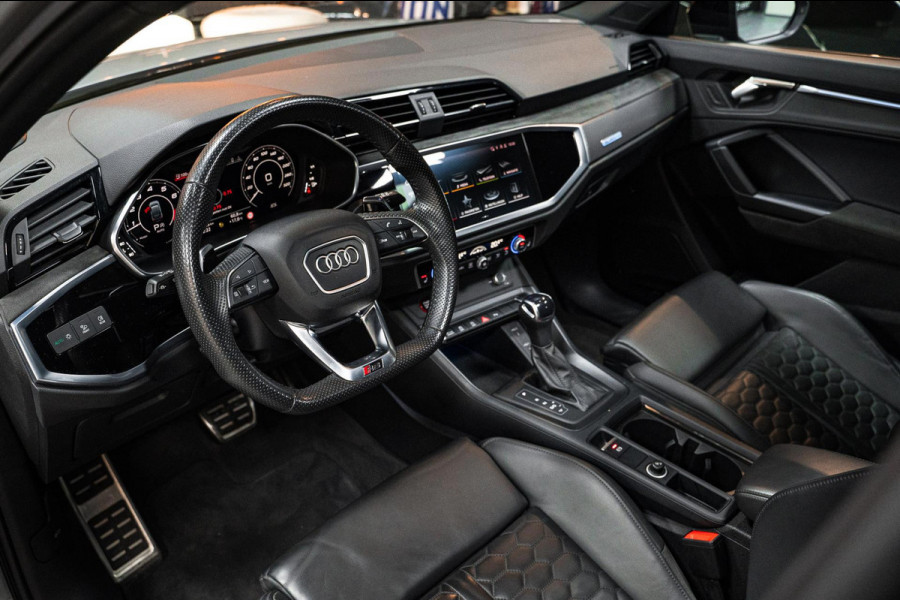 Audi Q3 Sportback RSQ3 NARDOGREY|PANO|SONOS|FULLEDER|AUT