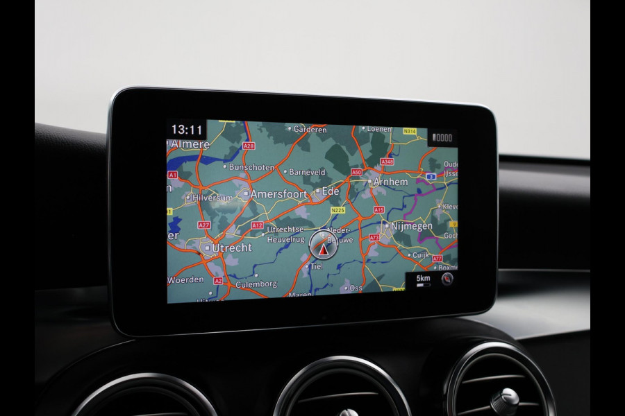 Mercedes-Benz GLC 350e PLUG-IN HYBRID 320 PK 4MATIC AMG SPORT + WEGKL. TREKHAAK / PANORAMA / LEDER / CAMERA