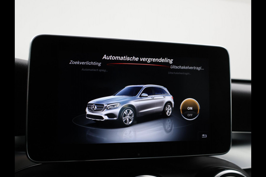 Mercedes-Benz GLC 350e PLUG-IN HYBRID 320 PK 4MATIC AMG SPORT + WEGKL. TREKHAAK / PANORAMA / LEDER / CAMERA