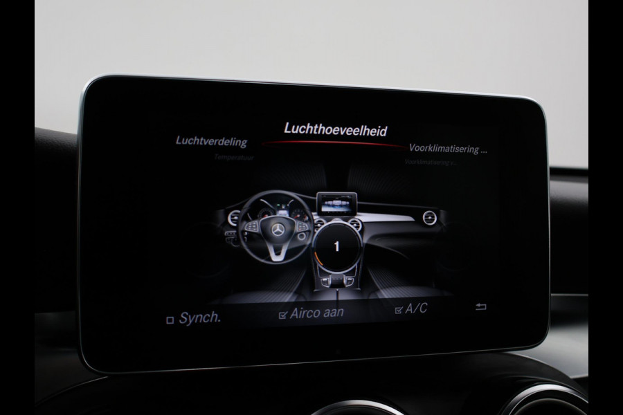 Mercedes-Benz GLC 350e PLUG-IN HYBRID 320 PK 4MATIC AMG SPORT + WEGKL. TREKHAAK / PANORAMA / LEDER / CAMERA