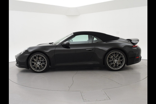 Porsche 911 Cabrio 3.0 CARRERA EXCLUSIVE MANUFAKTUR DARK OLIVE + CLUBLEDER EXCLUSIEF TRUFFEL BRUIN