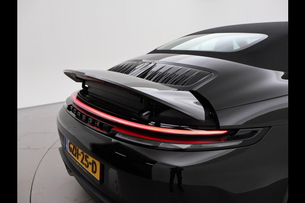 Porsche 911 Cabrio 3.0 CARRERA EXCLUSIVE MANUFAKTUR DARK OLIVE + CLUBLEDER EXCLUSIEF TRUFFEL BRUIN