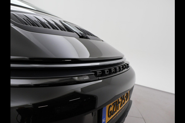 Porsche 911 Cabrio 3.0 CARRERA EXCLUSIVE MANUFAKTUR DARK OLIVE + CLUBLEDER EXCLUSIEF TRUFFEL BRUIN