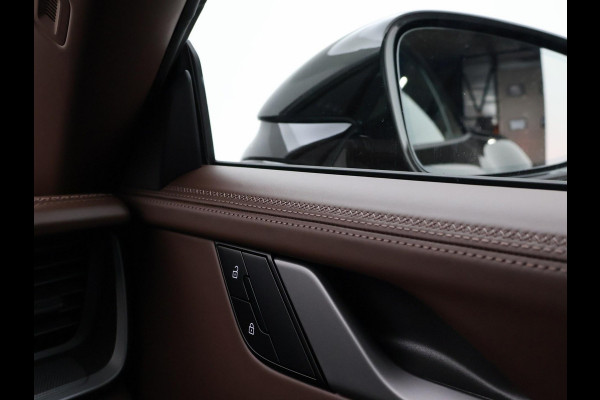 Porsche 911 Cabrio 3.0 CARRERA EXCLUSIVE MANUFAKTUR DARK OLIVE + CLUBLEDER EXCLUSIEF TRUFFEL BRUIN