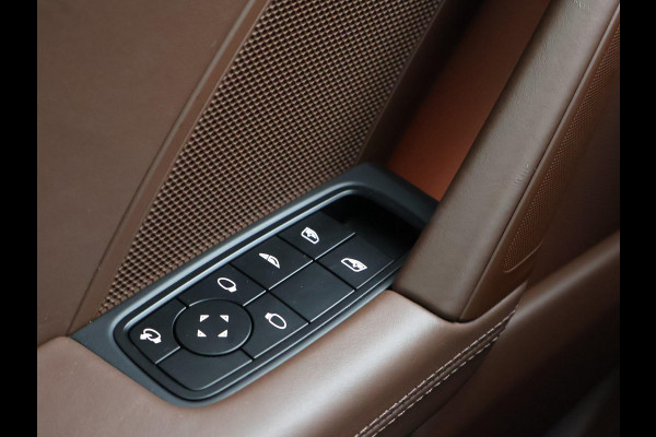 Porsche 911 Cabrio 3.0 CARRERA EXCLUSIVE MANUFAKTUR DARK OLIVE + CLUBLEDER EXCLUSIEF TRUFFEL BRUIN
