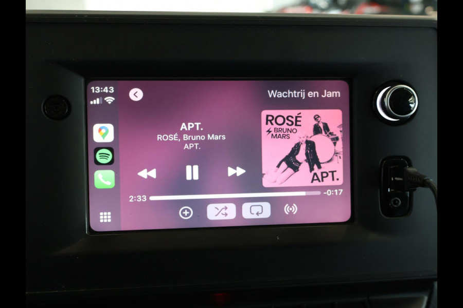 Renault Master T35 2.3 DCI 150 PK L2H2 WORK EDITION + APPLE CARPLAY | CAMERA | TREKHAAK