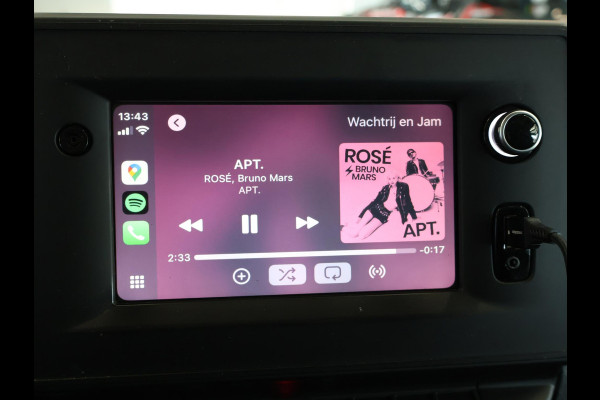 Renault Master T35 2.3 DCI 150 PK L2H2 WORK EDITION + APPLE CARPLAY | CAMERA | TREKHAAK