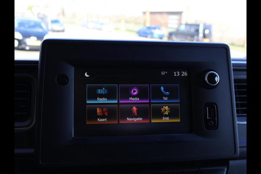 Renault Master T35 2.3 DCI 150 PK L2H2 WORK EDITION + APPLE CARPLAY | CAMERA | TREKHAAK
