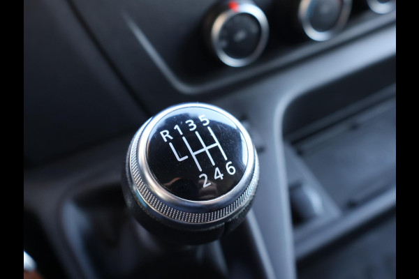 Renault Master T35 2.3 DCI 150 PK L2H2 WORK EDITION + APPLE CARPLAY | CAMERA | TREKHAAK