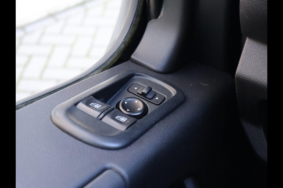 Renault Master T35 2.3 DCI 150 PK L2H2 WORK EDITION + APPLE CARPLAY | CAMERA | TREKHAAK