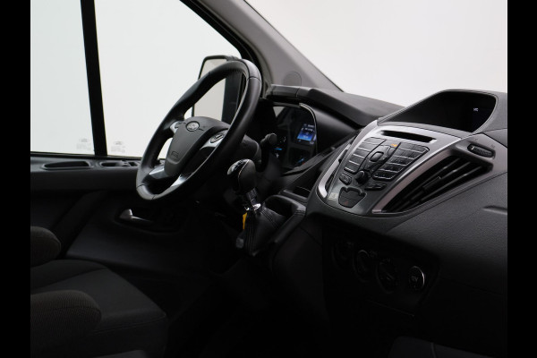 Ford Transit Custom 2.0 TDCI L2H1 TREND + 2250 KG TREKHAAK | CAMERA | CRUISE | AIRCO