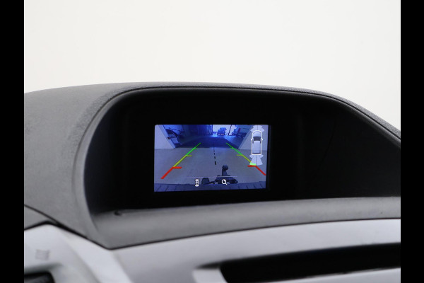 Ford Transit Custom 2.0 TDCI L2H1 TREND + 2250 KG TREKHAAK | CAMERA | CRUISE | AIRCO