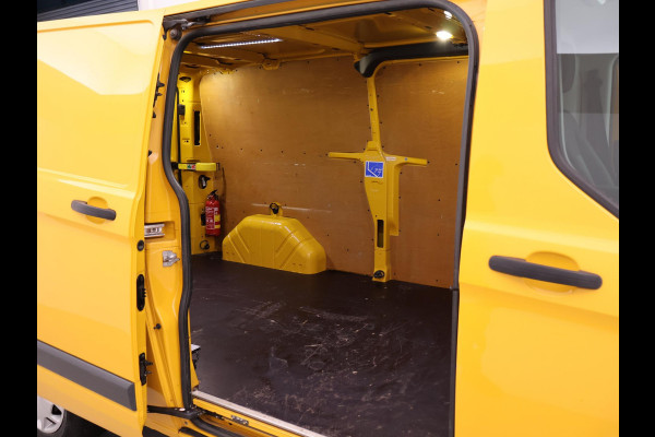 Ford Transit Custom 2.0 TDCI L2H1 TREND + 2250 KG TREKHAAK | CAMERA | CRUISE | AIRCO