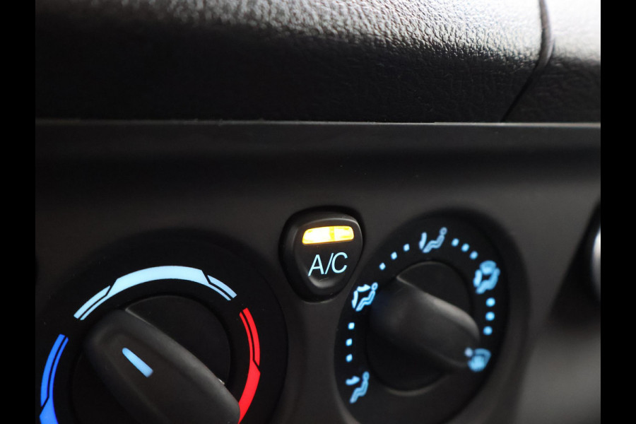 Ford Transit Custom 2.0 TDCI L2H1 TREND + 2250 KG TREKHAAK | CAMERA | CRUISE | AIRCO