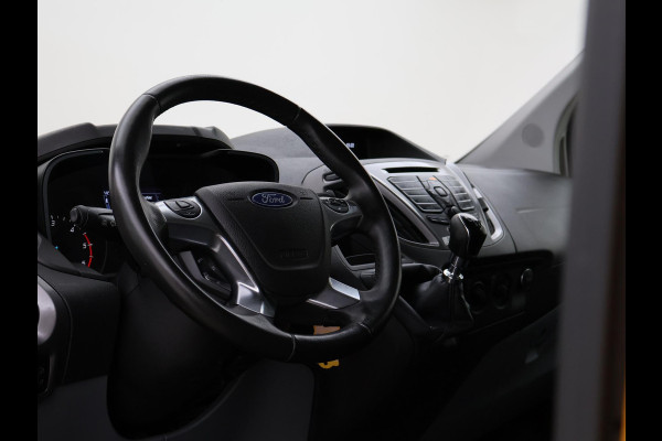 Ford Transit Custom 2.0 TDCI L2H1 TREND + 2250 KG TREKHAAK | CAMERA | CRUISE | AIRCO