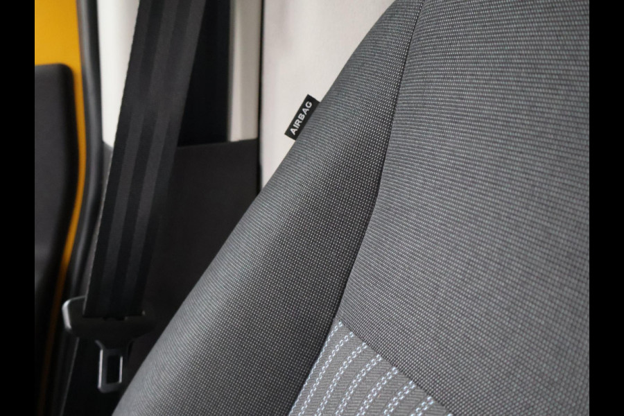 Ford Transit Custom 2.0 TDCI L2H1 TREND + 2250 KG TREKHAAK | CAMERA | CRUISE | AIRCO