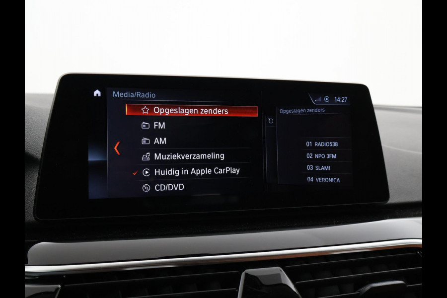 BMW 5 Serie Touring 530i H.E. SPORT-LINE 252 PK AUT8. + LEDER EXCLUSIVE / ADAPTIVE CRUISE / CARPLAY