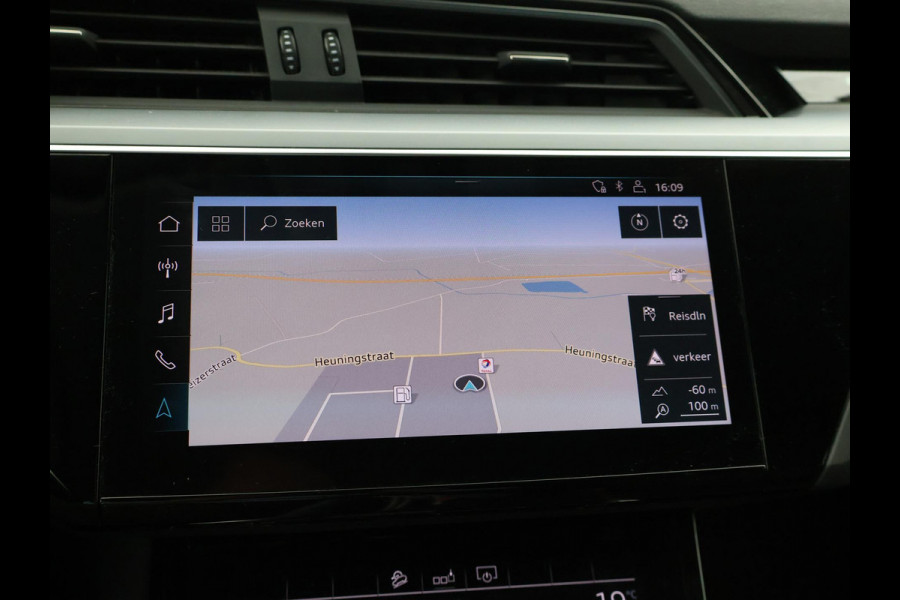 Audi e-tron 50 QUATTRO LAUCH EDITION ALL BLACK PACK + TREKHAAK | LUCHTVERING | CAMERA