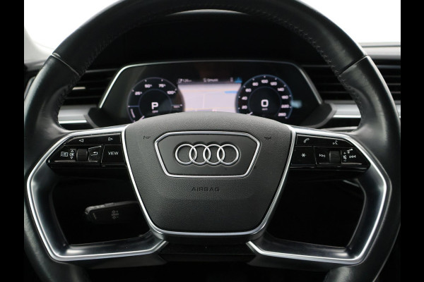 Audi e-tron 50 QUATTRO LAUCH EDITION ALL BLACK PACK + TREKHAAK | LUCHTVERING | CAMERA