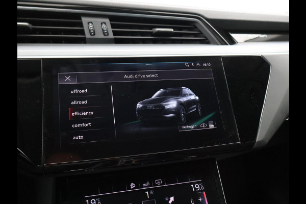 Audi e-tron 50 QUATTRO LAUCH EDITION ALL BLACK PACK + TREKHAAK | LUCHTVERING | CAMERA