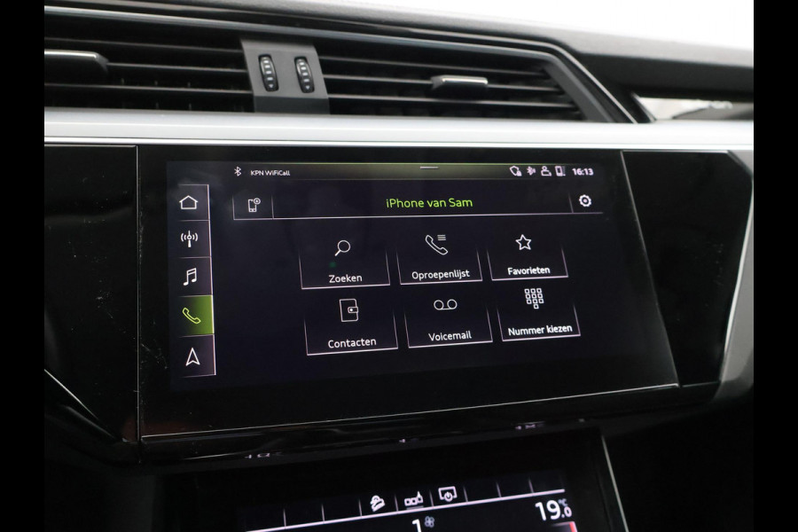 Audi e-tron 50 QUATTRO LAUCH EDITION ALL BLACK PACK + TREKHAAK | LUCHTVERING | CAMERA