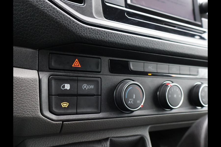 Volkswagen Crafter 30 2.0 TDI L3H3 + APPLE CARPLAY / ANDROID AUTO / PDC / CRUISE / DEEP OCEAN