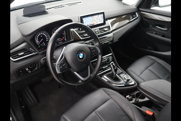 BMW 2 Serie Gran Tourer 218i 7-PERS HIGH EXECUTIVE AUT. + HEAD-UP | LEDER | AFN. TREKHAAK | CAMERA | STOELVERW.