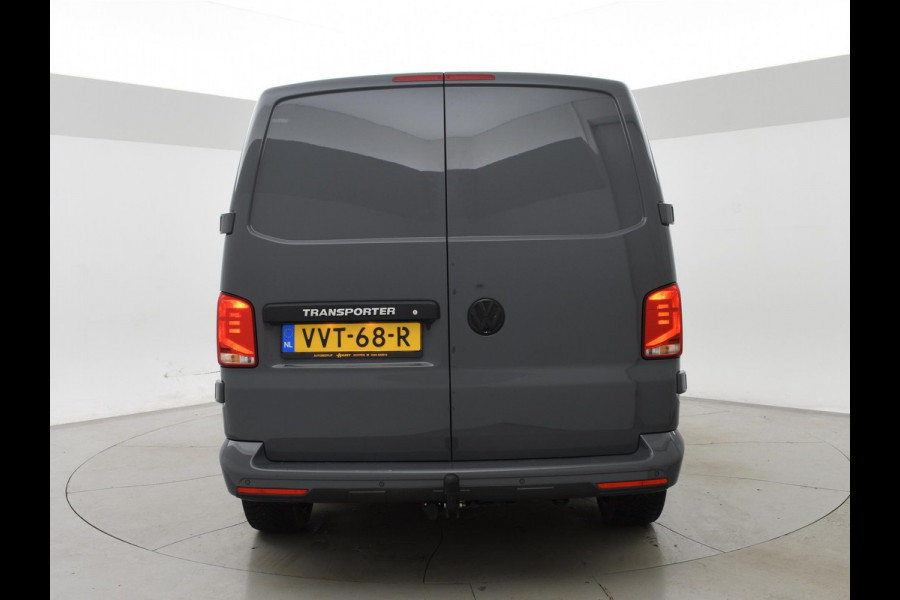 Volkswagen Transporter 2.0 TDI L2H1 + LED | 20 INCH LMV | TREEPLANKEN | APPLE CARPLAY | TREKHAAK