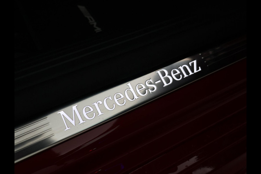 Mercedes-Benz A-Klasse 180 AUT. AMG SPORT + PANORAMA | SFEERVERLICHTING | CAMERA | ADAPTIVE CRUISE | CARPLAY