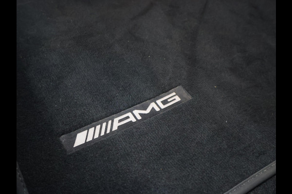 Mercedes-Benz A-Klasse 180 AUT. AMG SPORT + PANORAMA | SFEERVERLICHTING | CAMERA | ADAPTIVE CRUISE | CARPLAY