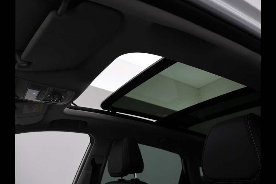 MG Mg Zs EV LUXURY 45 kWh + PANORAMA | LEDER | CAMERA | ADAPTIVE CRUISE | STOELVERWARMING