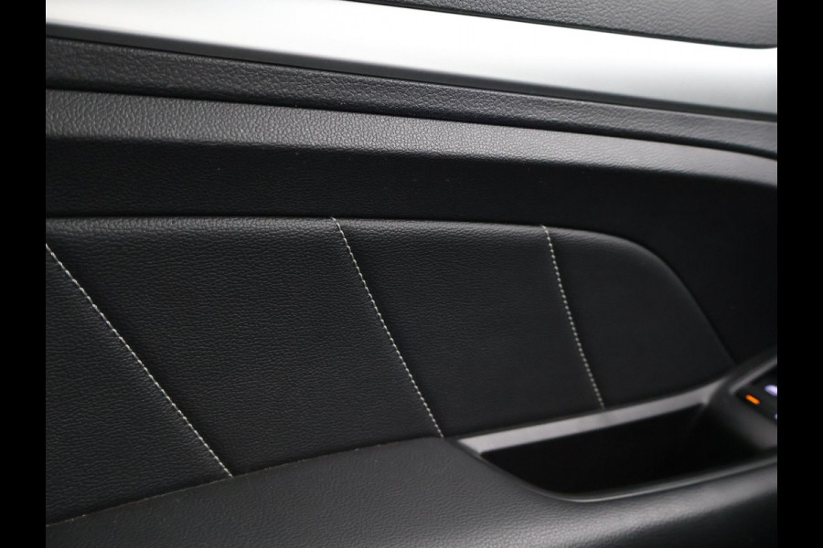 MG Mg Zs EV LUXURY 45 kWh + PANORAMA | LEDER | CAMERA | ADAPTIVE CRUISE | STOELVERWARMING