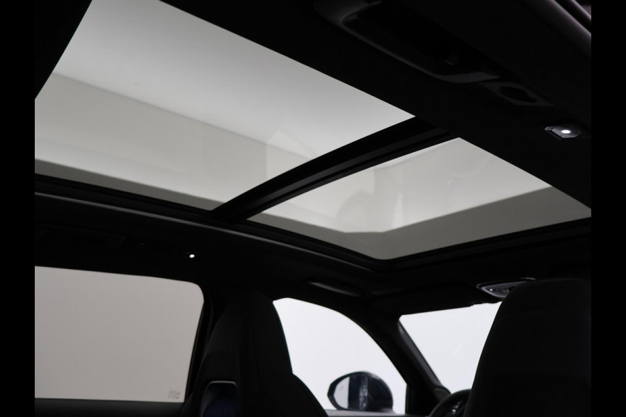 Lynk & Co 01 1.5 + INFINITY | SCHUIFDAK | 20 INCH | SFEERVERLICHTING | ADAPTIVE CRUISE | 360 CAMERA