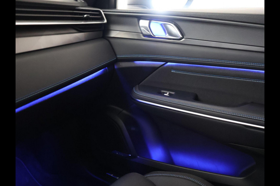 Lynk & Co 01 1.5 + INFINITY | SCHUIFDAK | 20 INCH | SFEERVERLICHTING | ADAPTIVE CRUISE | 360 CAMERA