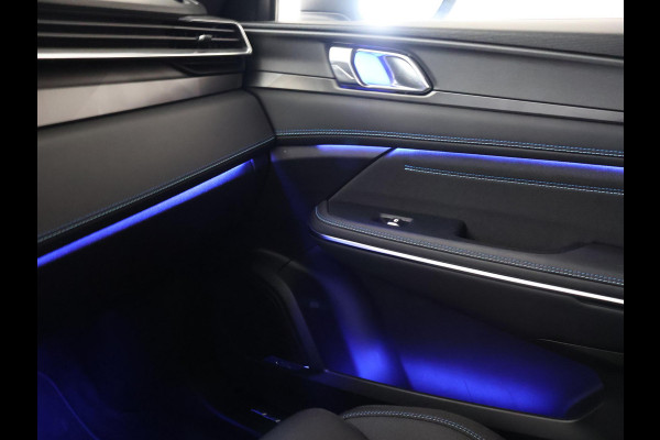 Lynk & Co 01 1.5 + INFINITY | SCHUIFDAK | 20 INCH | SFEERVERLICHTING | ADAPTIVE CRUISE | 360 CAMERA