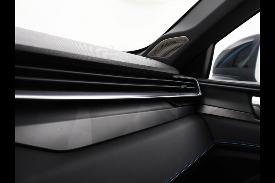 Lynk & Co 01 1.5 + INFINITY | SCHUIFDAK | 20 INCH | SFEERVERLICHTING | ADAPTIVE CRUISE | 360 CAMERA