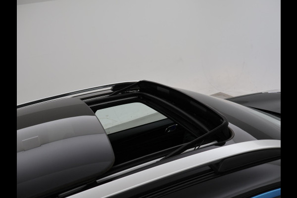 Lynk & Co 01 1.5 + INFINITY | SCHUIFDAK | 20 INCH | SFEERVERLICHTING | ADAPTIVE CRUISE | 360 CAMERA