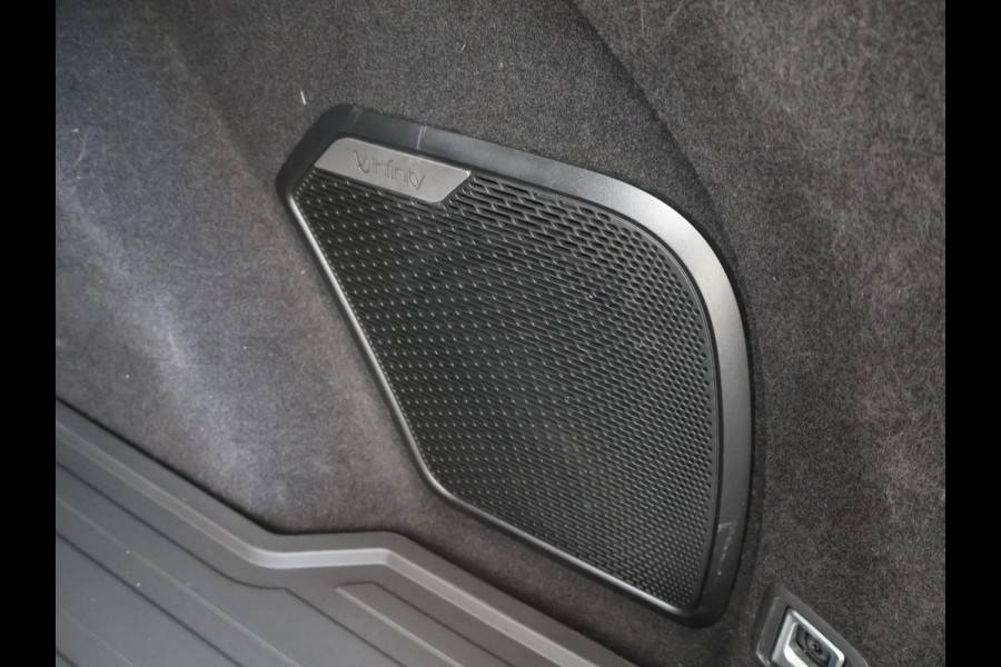 Lynk & Co 01 1.5 + INFINITY | SCHUIFDAK | 20 INCH | SFEERVERLICHTING | ADAPTIVE CRUISE | 360 CAMERA