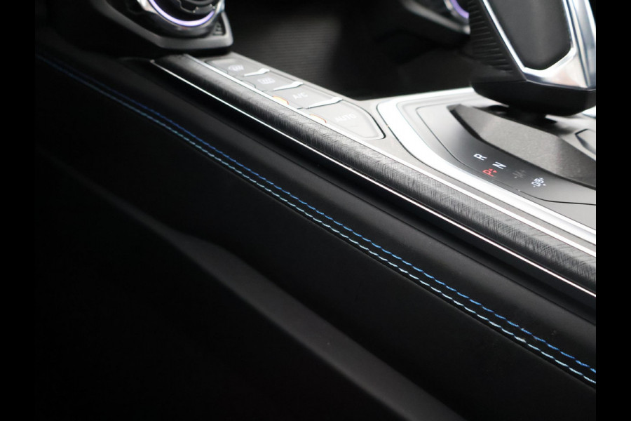 Lynk & Co 01 1.5 + INFINITY | SCHUIFDAK | 20 INCH | SFEERVERLICHTING | ADAPTIVE CRUISE | 360 CAMERA