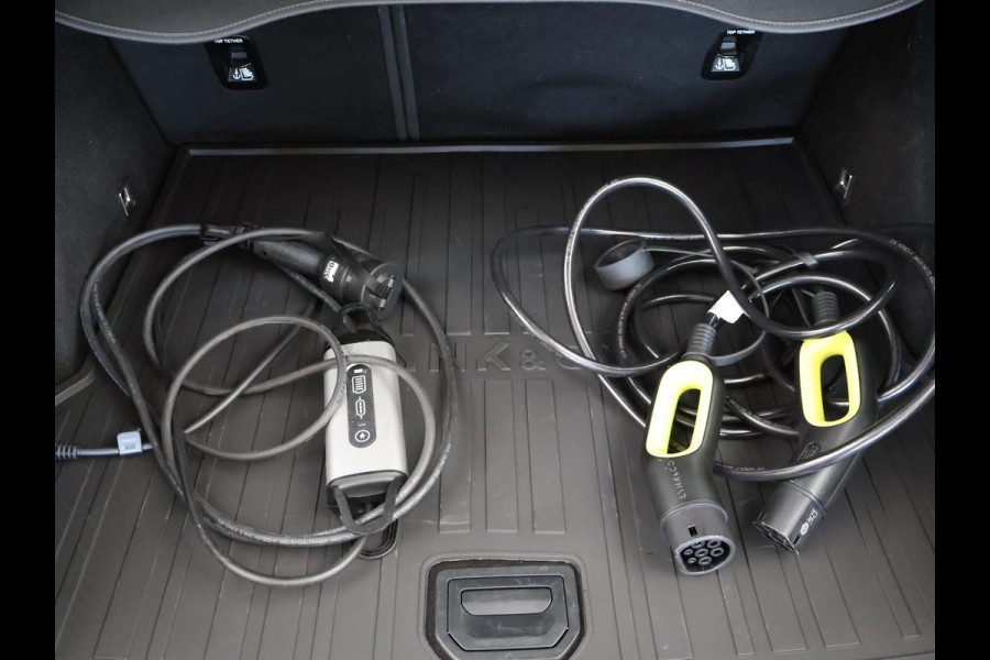 Lynk & Co 01 1.5 + INFINITY | SCHUIFDAK | 20 INCH | SFEERVERLICHTING | ADAPTIVE CRUISE | 360 CAMERA