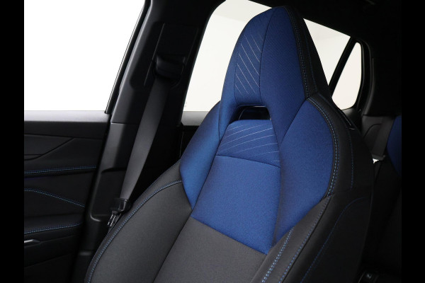 Lynk & Co 01 1.5 + INFINITY | SCHUIFDAK | 20 INCH | SFEERVERLICHTING | ADAPTIVE CRUISE | 360 CAMERA