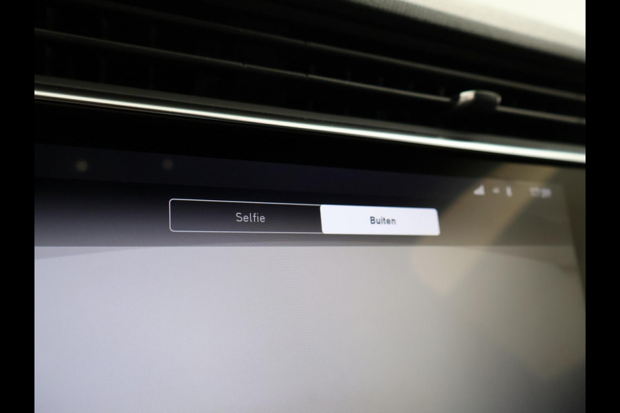 Lynk & Co 01 1.5 + INFINITY | SCHUIFDAK | 20 INCH | SFEERVERLICHTING | ADAPTIVE CRUISE | 360 CAMERA