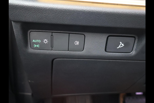 Škoda ENYAQ iV 80 + LEDER | PANORAMA | 360 CAMERA | APPLE CARPLAY | STOELVERWARMING | ADAPTIVE CRUISE