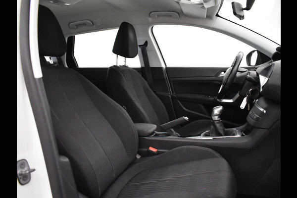 Peugeot 308 SW 1.2 PureTech Blue Lease + Trekhaak